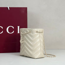 Load image into Gallery viewer, GC775 Gucci GG Marmont Mini  / 16 x 17 x 6.5 cm / HIGHEST QUALITY VERSION

