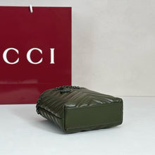 Load image into Gallery viewer, GC775 Gucci GG Marmont Mini  / 16 x 17 x 6.5 cm / HIGHEST QUALITY VERSION
