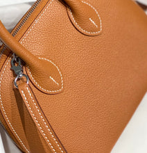 Load image into Gallery viewer, HM183 Hermès Mini Bolide / 19 x 14 x 8 cm / HIGHEST QUALITY VERSION
