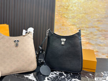 Load image into Gallery viewer, LB1406 Louis Vuitton All Around PM / 28 x 25 cm
