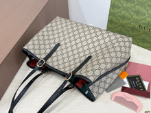 Load image into Gallery viewer, GC776 Gucci Beatrix Tote Bag / Large 36 x 26 cm &amp; Small 29 x 19 cm
