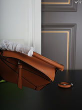 Load image into Gallery viewer, LWE044 LOEWE Puzzle Bag / Classic Calfskin
