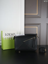 Load image into Gallery viewer, LWE045 LOEWE Puzzle Bag / Classic Calfskin
