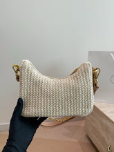 Load image into Gallery viewer, PD373 Prada Woven Straw Bag / 22 x 12 cm
