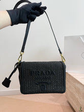 Load image into Gallery viewer, PD374 Prada Raffia Woven Handbag / 20 x 14 cm
