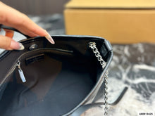 Load image into Gallery viewer, LB1506 Louis Vuitton Carryall BB Tote Bag / 25 cm
