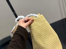 Load image into Gallery viewer, PD377 Prada Woven Raffia Tote Bag / 38 x 30 cm
