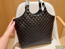 Load image into Gallery viewer, YSK453 YSL Saint Laurent Gaby Quilted Shopping Tote / 35 x 31 x 11 cm
