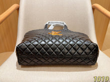 Load image into Gallery viewer, YSK453 YSL Saint Laurent Gaby Quilted Shopping Tote / 35 x 31 x 11 cm
