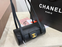 Load image into Gallery viewer, CC1369 CHANEL 26P Bowling Bag (Jennie Style)  / 21 x 10 cm
