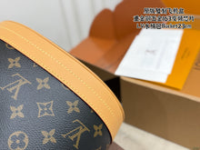 Load image into Gallery viewer, LB1411 Louis Vuitton Bucket Bag  / 23 x 26 cm
