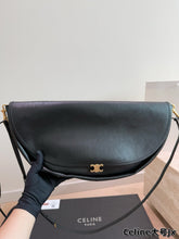 Load image into Gallery viewer, CL151 CELINE Soft Triomphe / 46x19x10cm
