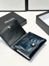 Load image into Gallery viewer, PD382 Prada Vitello Wax Bifold Wallet / 12x10 cm
