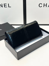Load image into Gallery viewer, PD383 Prada Vitello Wax Long Wallet / 19x10 cm
