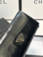 Load image into Gallery viewer, PD383 Prada Vitello Wax Long Wallet / 19x10 cm
