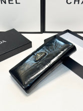 Load image into Gallery viewer, PD383 Prada Vitello Wax Long Wallet / 19x10 cm
