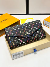 Load image into Gallery viewer, LB1412 Louis Vuitton x Takashi Murakami Sarah Wallet / 19x10 cm
