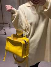 Load image into Gallery viewer, LWE050 Loewe Amazona 180 Handbag /26  x 20 cm/22  x 14 cm
