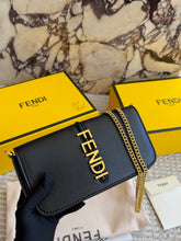 Load image into Gallery viewer, FF326 Fendi Fendigraphy Chain Wallet / 21x11 cm
