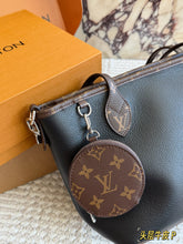 Load image into Gallery viewer, LB1415 LV Neverfull MM Tote/ HIGHEST QUALITY VERSION  / 29x22 cm
