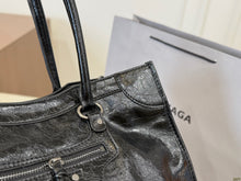 Load image into Gallery viewer, BCG070 Balenciaga Le City(Large 39x29cm, Small 26x21cm)
