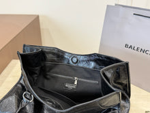 Load image into Gallery viewer, BCG070 Balenciaga Le City(Large 39x29cm, Small 26x21cm)
