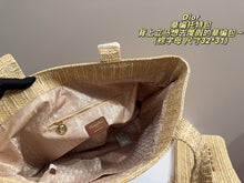 Load image into Gallery viewer, DR610 Dior Straw Tote Bag / 32x31cm
