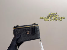 Load image into Gallery viewer, CC1373 Chanel 26P Woven Vanity Case / 17x10cm

