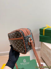 Load image into Gallery viewer, GY080 Goyard Cap Vert / 24x14cm
