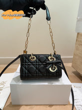 Load image into Gallery viewer, DR612 Dior Lady D-Joy Mini / HIGHEST QUALITY VERSION / 16.5cm
