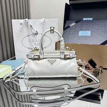 Load image into Gallery viewer, PD385 Prada Bonnie Mini / HIGHEST QUALITY VERSION / 23.5 x 12 x 9 cm
