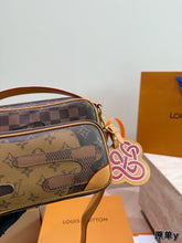 Load image into Gallery viewer, LB1427 Louis Vuitton x NIGO NIL Messenger Camera Bag / 25 cm
