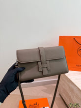Load image into Gallery viewer, HM190 Hermes Jige Elan Clutch / 22 x 13 cm
