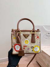 Load image into Gallery viewer, PD386 Prada Galleria Raffia Embroidered Tote / 23 x 17 cm
