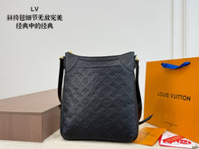 Load image into Gallery viewer, LB1430 Louis Vuitton Odeon MM Tote / 31.5 x 33 x 5.5 cm
