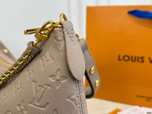 Load image into Gallery viewer, LB1431 Louis Vuitton Boulogne GM / 41 x 24 cm
