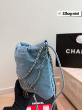 Load image into Gallery viewer, CC1374 Chanel 22 Mini Denim / 20 cm
