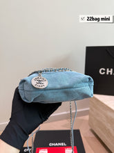Load image into Gallery viewer, CC1374 Chanel 22 Mini Denim / 20 cm

