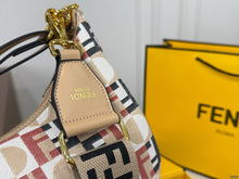 Load image into Gallery viewer, FF778 Fendi Fendigraphy Bag / M:26 x 16cm/S:18 x 9 cm
