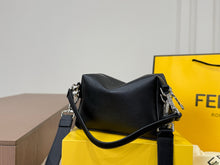 Load image into Gallery viewer, FF329 Fendi Peekaboo Mini Bag / 20 x 13 cm
