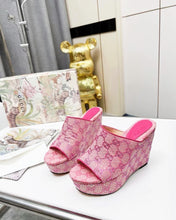 Load image into Gallery viewer, SE1359 Women&#39;s GG Slide Sandals / Size5-10
