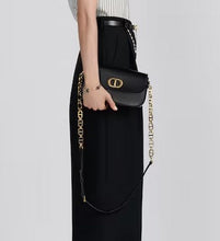 Load image into Gallery viewer, DR280 30 Montaigne Avenue Bag / 9 x 5 x 2.5 inches
