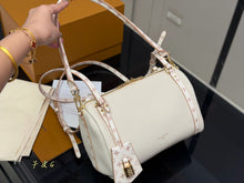 Load image into Gallery viewer, LB1533 LV Express PM Handbag / 26 x 17 x 13.5 cm
