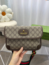 Load image into Gallery viewer, GC538 NEO VINTAGE GG SUPREME BELT BAG
