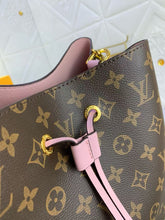 Load image into Gallery viewer, LB1360 NéoNoé MM / 10.2 x 10.2 x 6.9 inches
