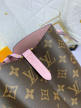 Load image into Gallery viewer, LB1360 NéoNoé MM / 10.2 x 10.2 x 6.9 inches
