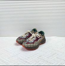 Load image into Gallery viewer, SE1736 GUCCI Rhyton sneaker Size 5-11
