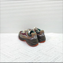 Load image into Gallery viewer, SE1736 GUCCI Rhyton sneaker Size 5-11
