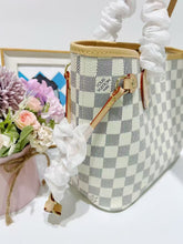 Load image into Gallery viewer, LB1479 Neverfull PM / 11.4 x 8.7 x 5.1 inches

