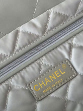 Load image into Gallery viewer, CC1686 CHANEL 22 Bag / HIGHEST QUALITY VERSION / Small/Medium
